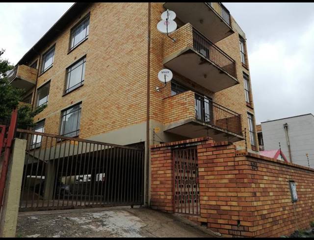2 BEDROOM APARTMENT FOR SALE IN TURFFONTEIN